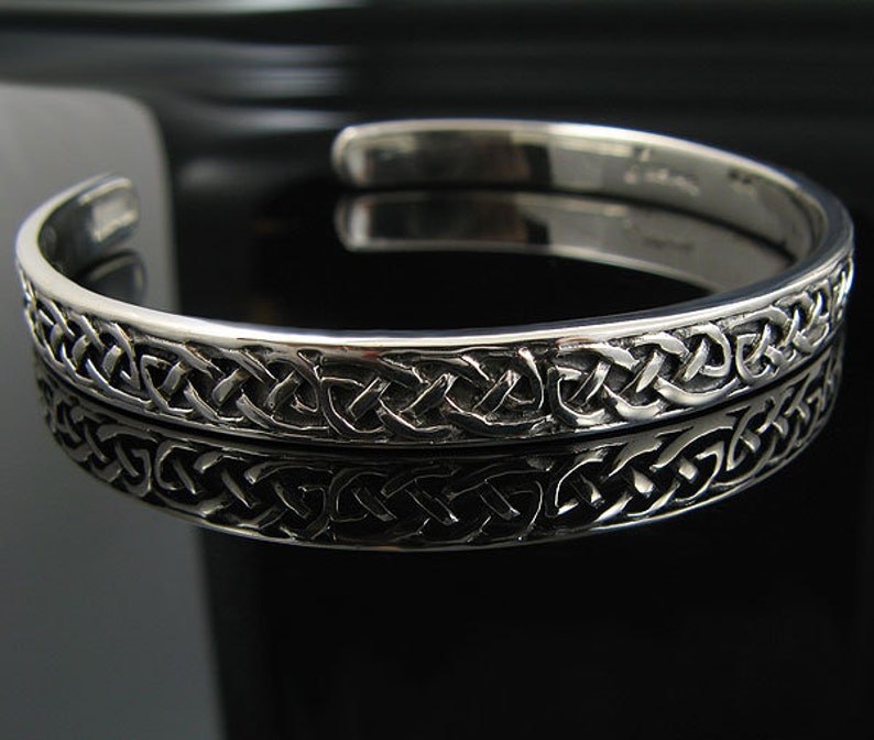 Genuine 7.5 Antiqued .925 Sterling Silver High Shine Polished Irish Celtic Knots Cuff Bangle Bracelet