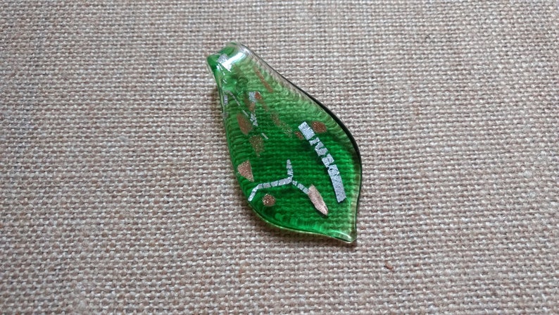Glass Necklace Pendant Jewelry Pendant Lampwork Glass Pendant Green Pendant DIY Necklace Necklace Pendant Glitter Pendant Glass Bead