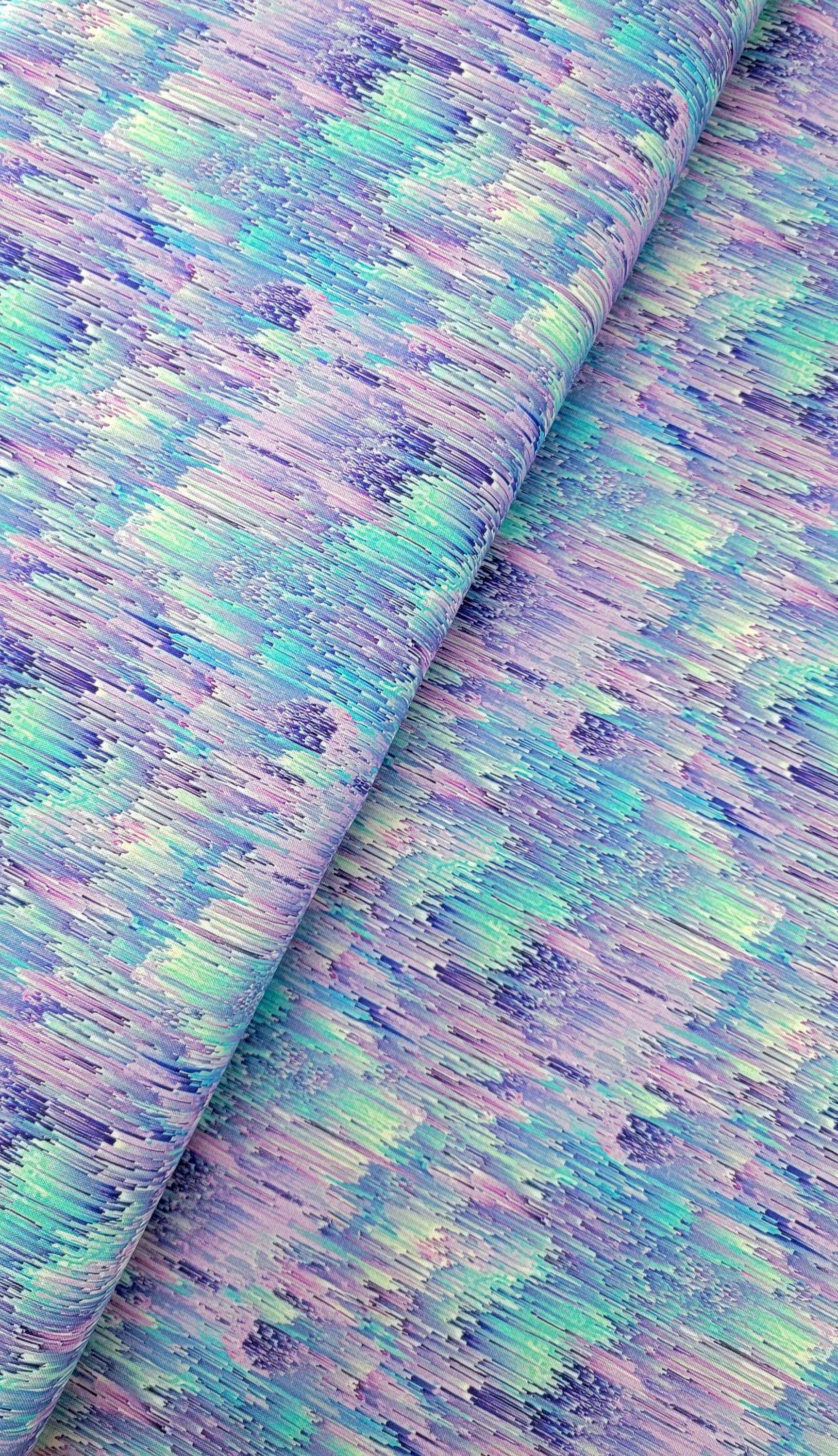 Timeless Treasures Garden Delight Pastel Ice Stalactites Cotton Quilt ...