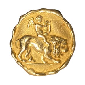 Vintage 14k Yellow Gold Cupid and Lion Ring