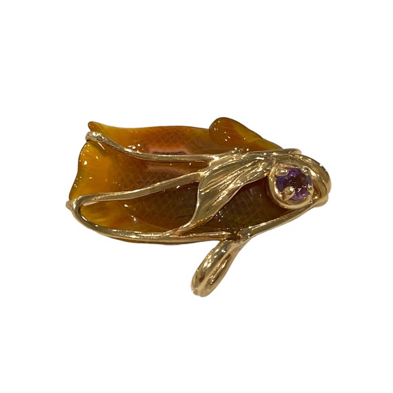 Vintage 14K Gold Carved Agate Fish Pendant - image 5