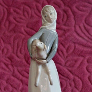 Vintage Lladro Girl with Lamb Porcelain Figurine