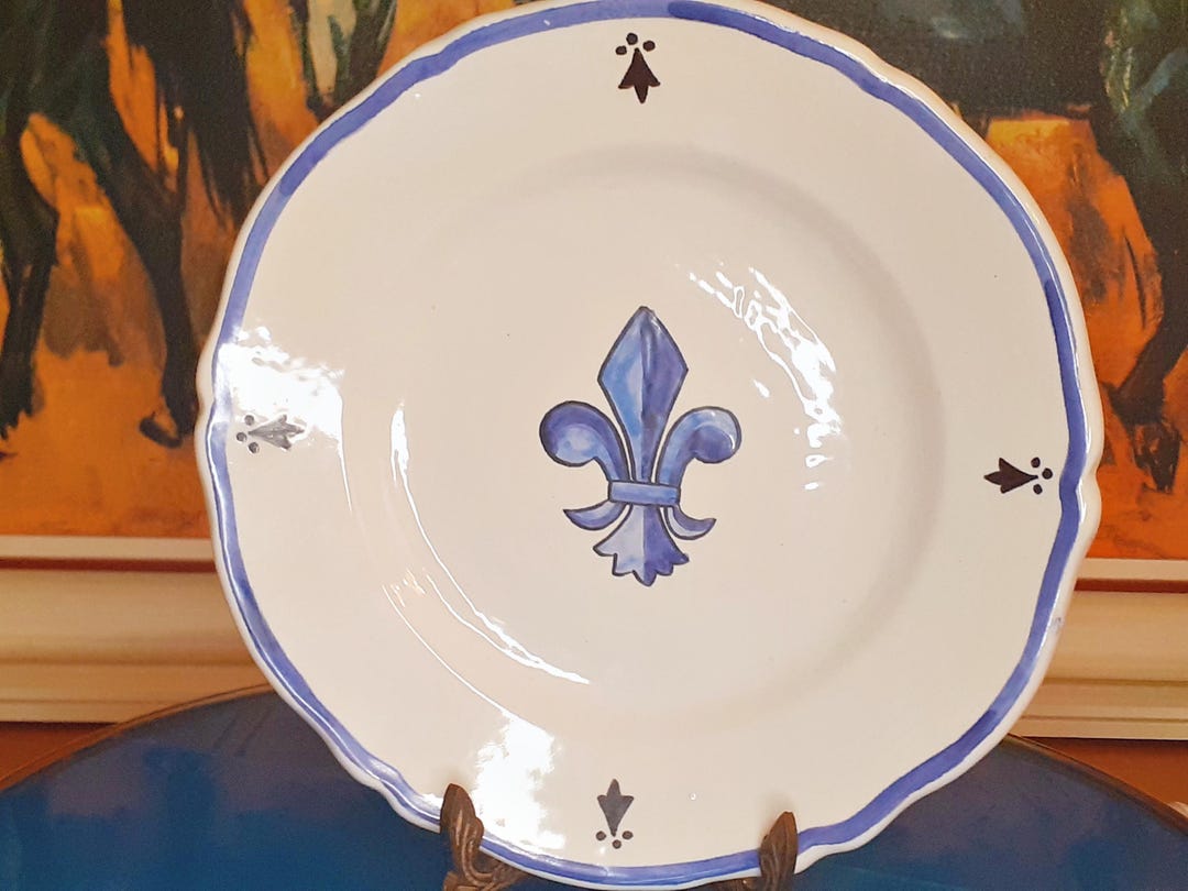 Rare Vintage HB QUIMPER Fleur De Lis Lily Flower Plate A Breton French rare-vintage-hb-quimper-fleur-de-lis-lily-flower-plate-a-breton-french