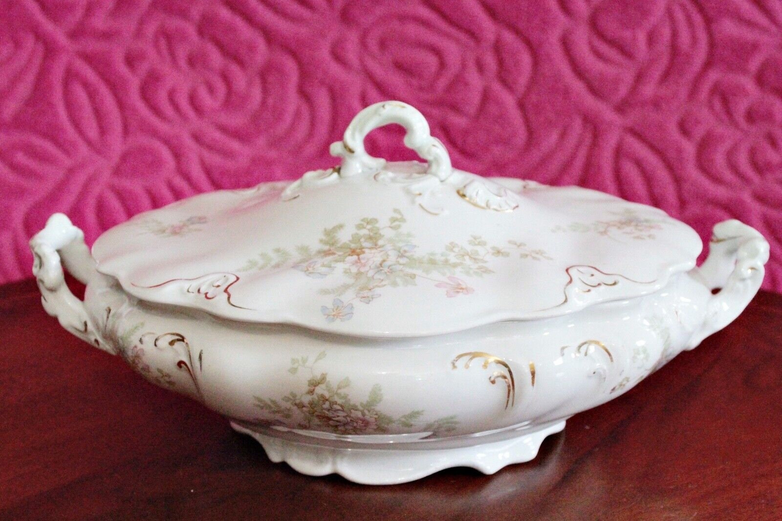 Antique Art Nouveau Hanley J&G Meakin Tureen Serving Lidded Dish Porcelain, England, Floral