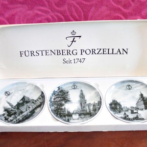 Vintage German Furstenberg Porzellan Seit 1747 Set 3 Porcelain Plates in Box