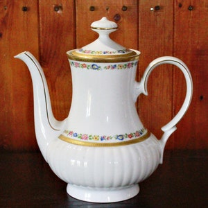 Vintage High Quality German Mitterteich Bavaria Porcelain Coffee Pot