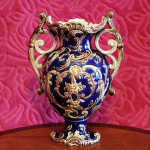 Antique Art Nouveau English Majolica Hand Painted Ceramic Vase