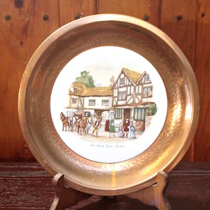 Vintage Collectable Copper Plate with Ceramic Plaque in the Middle