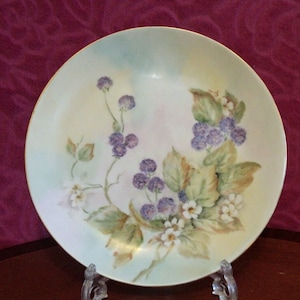 Hand Painted Porcelain Plate &#39;&#39;Floral Design&#39;&#39;Signed Gerda