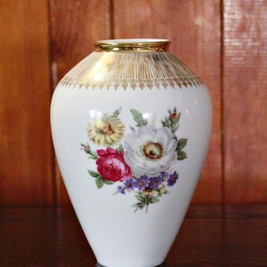 Vintage Winterling Bavaria Porcelain Vase