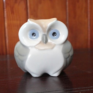 Vintage Fulgencio Garcia, before LLadro Porcelain Owl Figurine, Spain