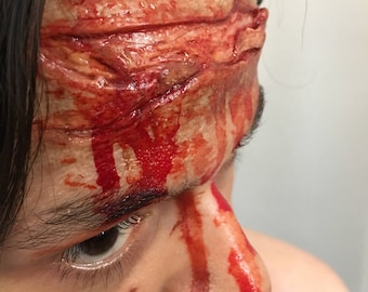Stirnwunde - Wyrmwood - Zombie Walk - Autounfall - Halloween - Schminke - Spezialeffekte Silikonprothetik von Dabbledark