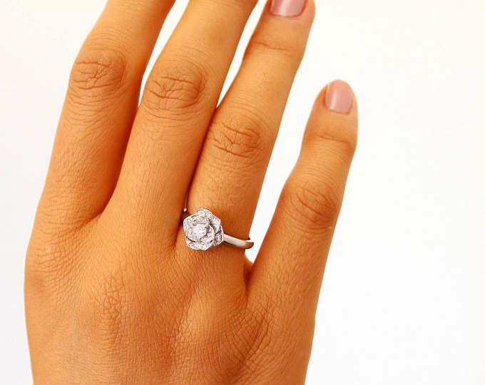 Flower Engagement Ring,blossom Diamond Ring,14k/18k Petals Diamond Ring
