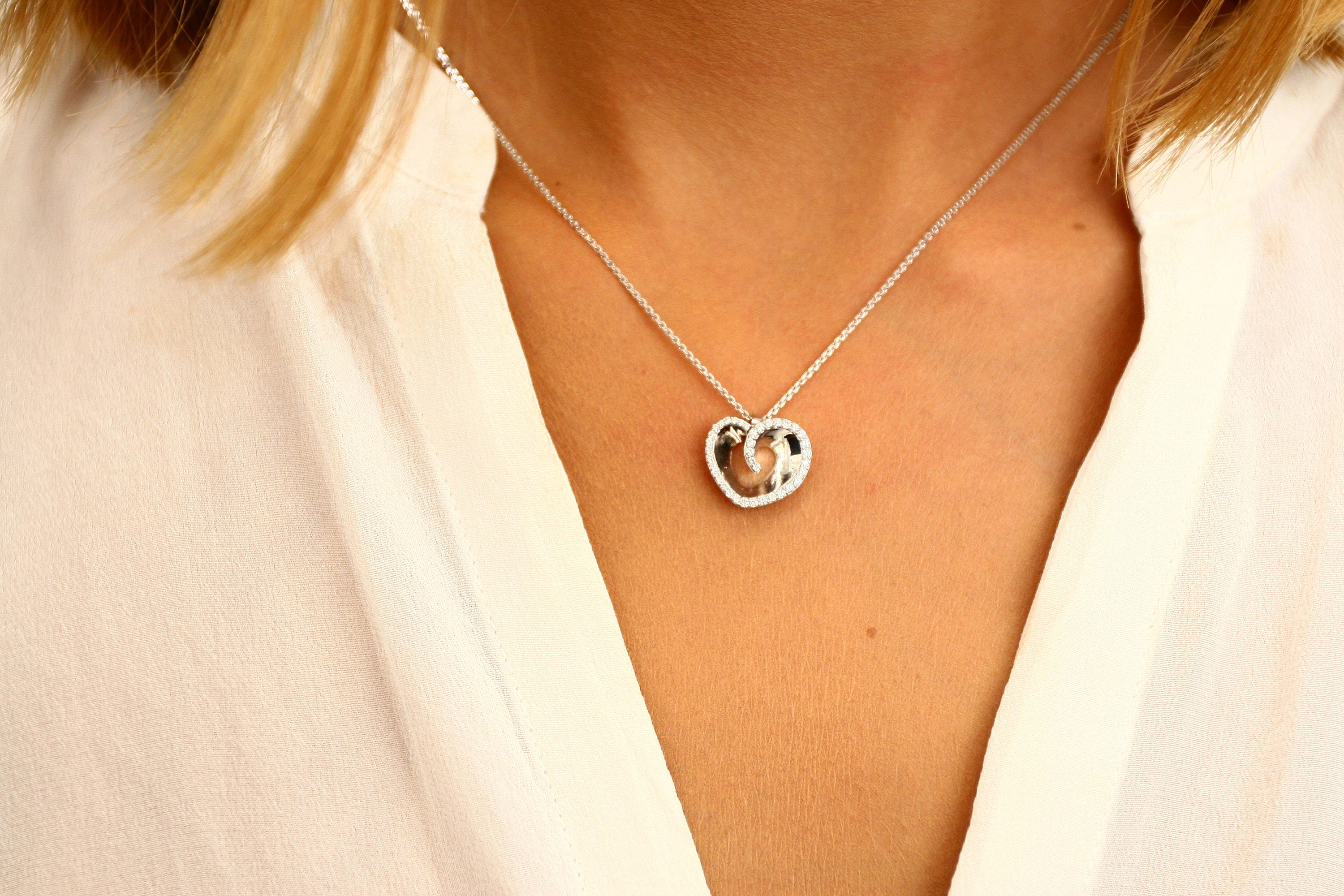 Diamond Heart Necklace 18k Solid White Gold Heart Diamond