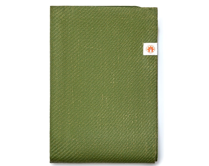 Forest Green Travel Yoga Mat: Lightweight, Non-Slip, Sustainable