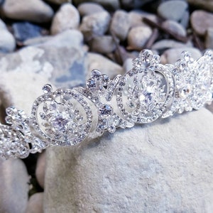 Fast Ship -  1.25&quot; Silver Tiara Quince Crown- Pageant Crown - Silver Wedding Crown - Bridal Crown - Debutante Crown -  Gatsby Crown