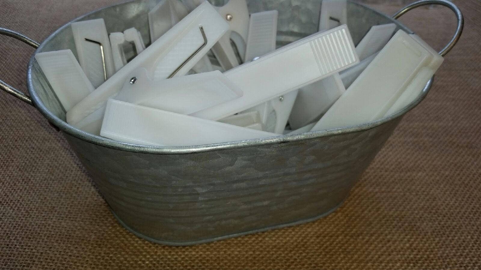 5 Pack - 4" Inch Fitting Clip, Bridal Clips, Seamstress Clips, Mannequin  Clips,tie Back Clips, Alligator Clips, Clamp Clip,alterations Clip - Etsy