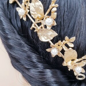 Fast Ship -2.5" Baroque Pearl Matte Gold Crown, Gold Hair Tiara, Gold & Pearl Tiara - Baroque - Sweet 16 Crown - Gold Crown - image 10