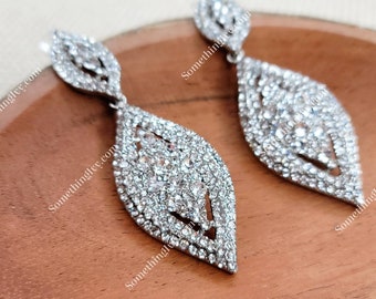 3.25 "- Silberne Tropfen Ohrringe - Silberne Kronleuchter Ohrringe - Silberne Strass Ohrringe - Silberne Abschlussball Ohrringe - Durchbohrt