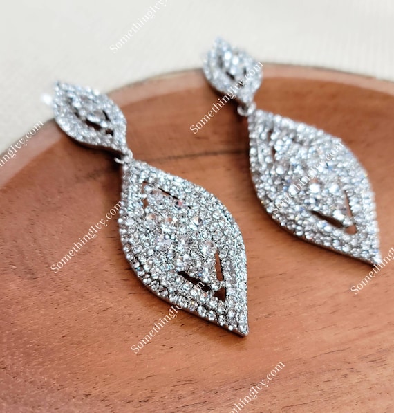 Rhinestone Dangle Pierced Earrings (Authentic Pre-Owned)