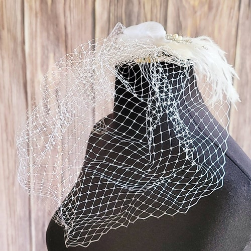 Fast Ship - French Feather Cocktail Hat with face netting veil, Wedding Birdcage shops Veil,Russian Blusher, French Hat with Feather, Flapper