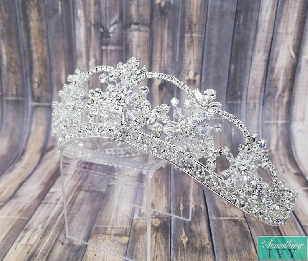 FRCOLOR Diadème De Mariage Cristal Strass Diadème Couronne Avec Peigne  Pageant Princesse Couronne (argent, image size:1080x916