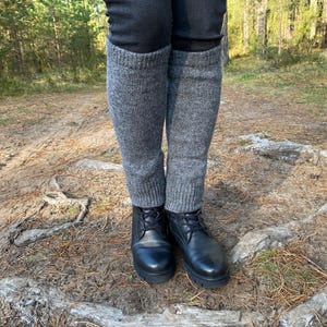 Wolle Strick-Stulpen, Winter Graue Beinwärmer, Wolle Beinwärmer, Damen Beinwärmer, Weihnachtsgeschenk, Estnisch Stricken, Winter Accessoire