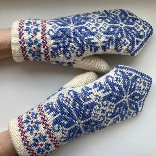 Nordische doppelt gestrickte Handschuhe, Schneeflocke doppelte Handschuhe, blaue Handschuhe, Weihnachtswolle Handschuhe, extra warme Handschuhe, estnische Damenhandschuhe