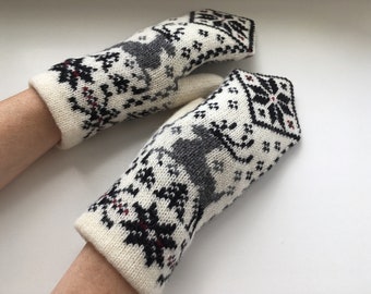 Nordic double knit mittens, Norwegian wool mittens, Winter white mittens, Christmas wool mittens, Womens knitted mittens, Mens wool mittens