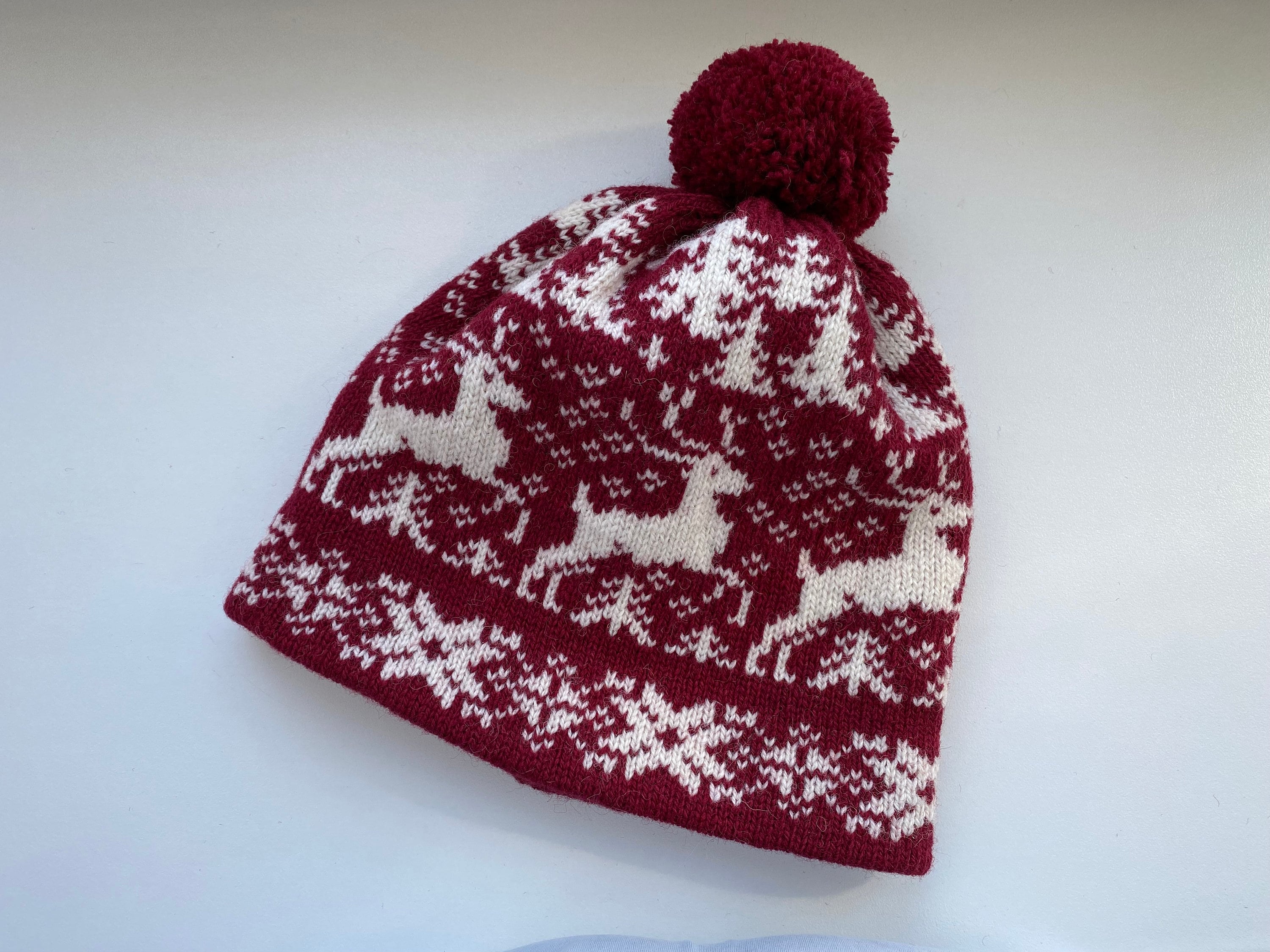 Vintage Hat Beanie Toque Reindeer Knit Outerwear Ski Cap Snowboard Wool EUC Oh Deer Beanie Hat - Huggalugs main image 4