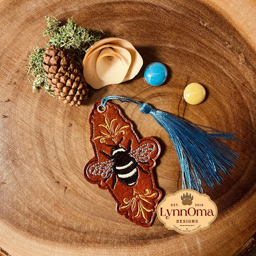 Digital File ~ Embroidered Bee Bookmark Fob  Design for Machine Embroidery. 4x4 Hoop. LynnOma Designs