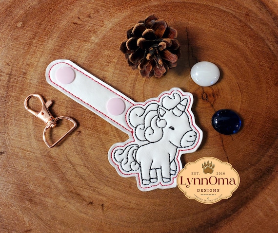 Embroidered Unicorn Keychain Design, Color Me 4x4 (Digital File)