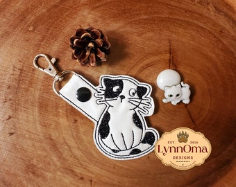 Embroidered Cat Key Fob Design: 4x4 Machine Embroidery (Digital File)