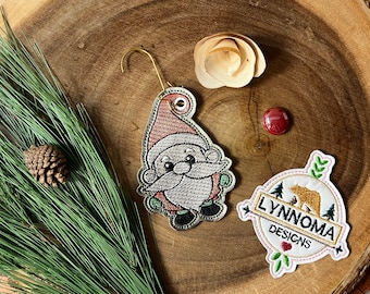 Gesticktes Weihnachts Ornament Design: 10x10 Rahmen (Digitale Datei)