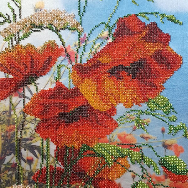 Field poppies Needlepoint bead embroidery DIY kit Floral beadpoint pattern Summer flowers beaded cross stitch kit Set Stickerei mit Perlen