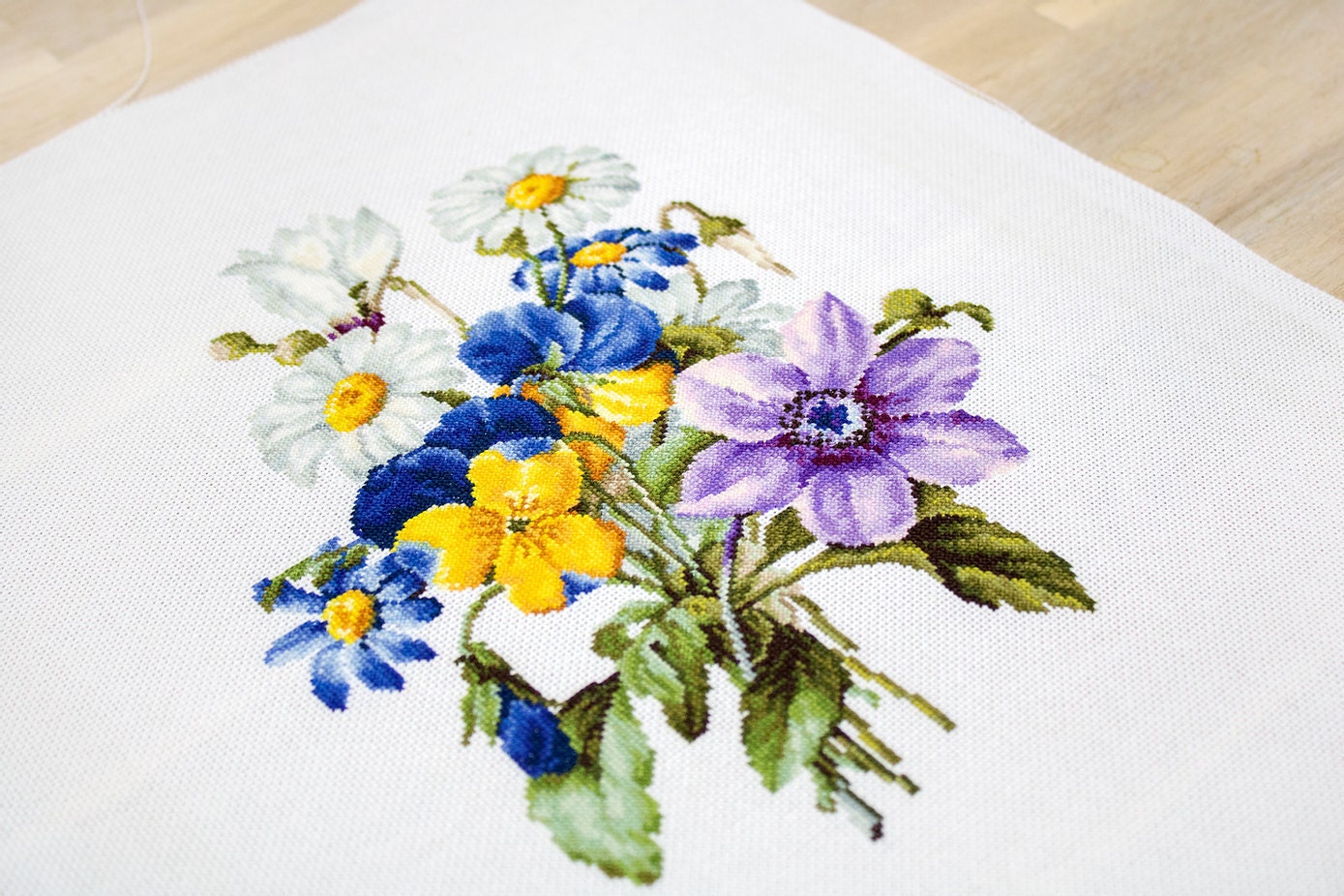 Counted Cross stitch kit Bouquet of Flowers Lucas B2348 Etsy