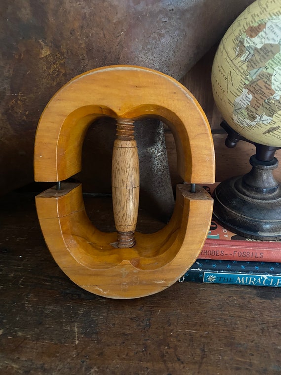 Vintage Wooden Hat Stretcher Hat Making Millinery Tool Size 6 Etsy