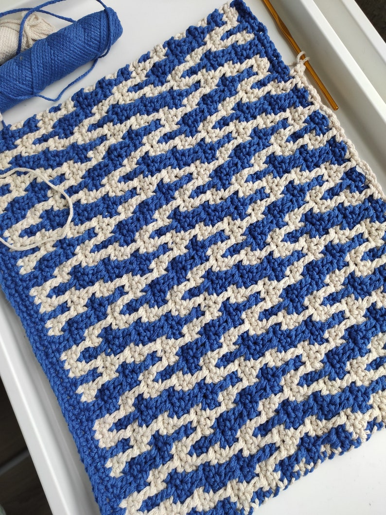 Tapestry crochet. Mosaic crochet pattern pdf. Etsy