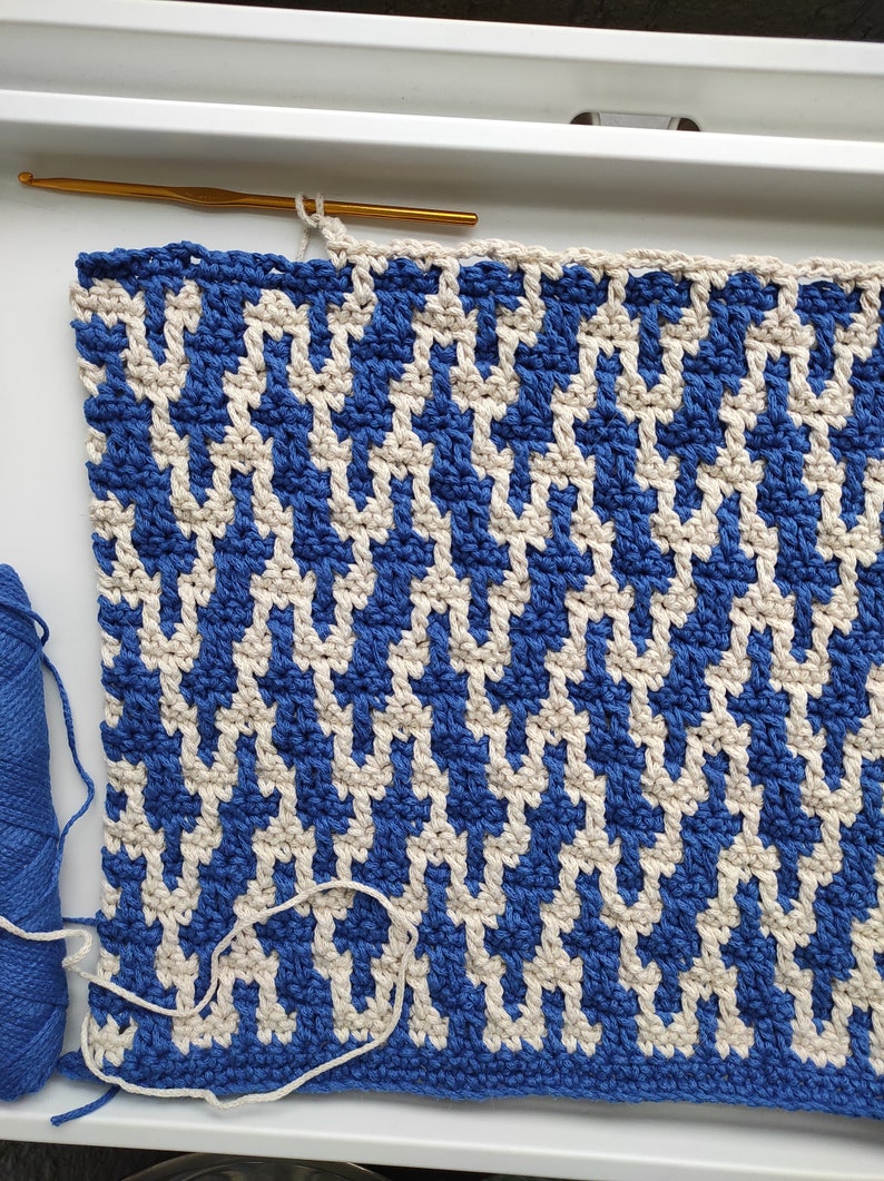 Tapestry crochet. Mosaic crochet pattern pdf. Etsy