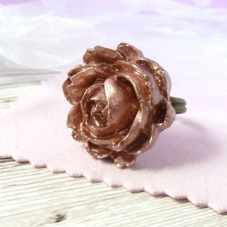 Rose gold rose ring, resin flower ring, dainty and adjustable band, nature inspired jewellery gift for women, romantic gift for her. image 2