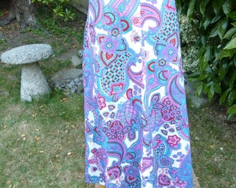 Vintage Ladies 1970s Purple/Pink/Turquoise Paisley Maxi Skirt - Stunning