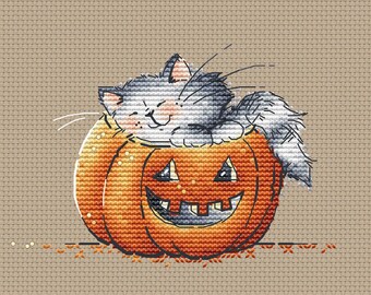 Halloween pumpkin and cat cross stitch pattern Sleeping cat cross stitch Pumpkin stitch pattern Cat pumpkin chart Halloween gift embroidery