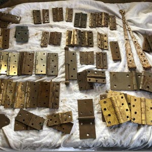 Assorted iron and steel hinges, over 50, some vintage or antique