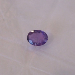 Améthyste, 4,81 carats, naturelle, non chauffée, gemme bien taillée. Pierre de naissance de février.