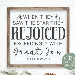 Cuando vieron la estrella se regocijaron - Mateo 2:10 SVG, Navidad SVG, Cita navideña, Letrero navideño religioso, Versículo bíblico navideño SVG