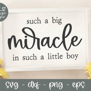 Zo'n groot wonder in zo'n kleine jongen | SVG-citaat kinderkamer | Kwekerijbord | Nieuwe baby-svg | Kinderkamerdecoratie