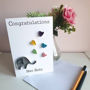 Carte personnalisée de félicitations de nouveau bébé, carte de souvenir de bébé d'arc-en-ciel, douche de bébé, genre neutre, carte d'éléphant de bébé, cérémonie de nommage