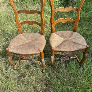 French Country Ladder Back Chair Pair VTG