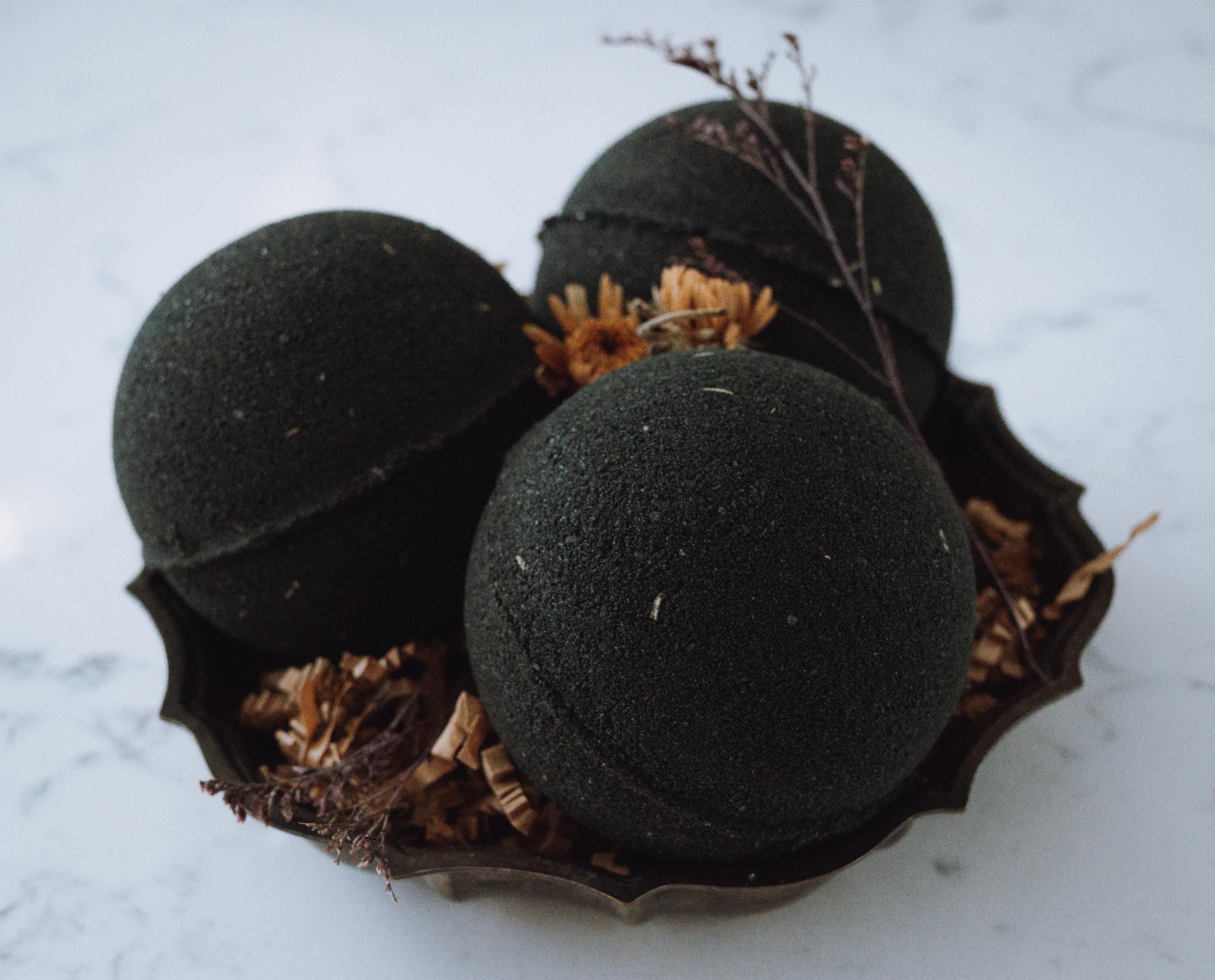 DOMINION Luxury Metallic Dragons Blood Bath Bomb – Gothic Spa Für Zuhause
