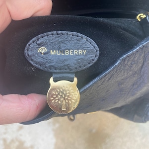 real mulberry bag logo